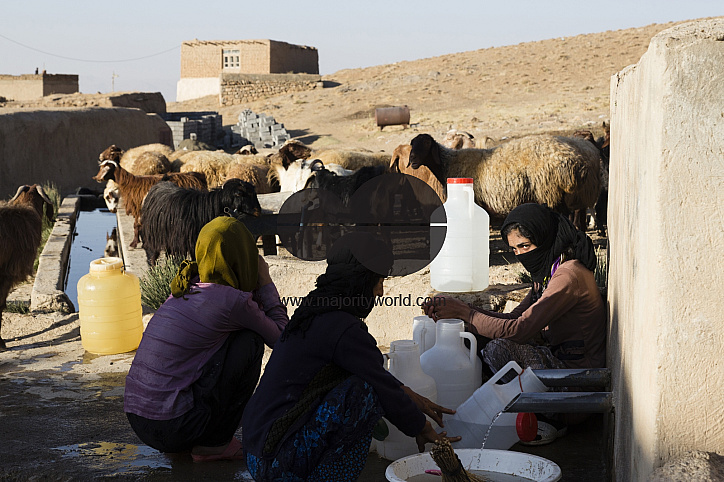 Iran, The horrors of Drug - Wall of Smoke