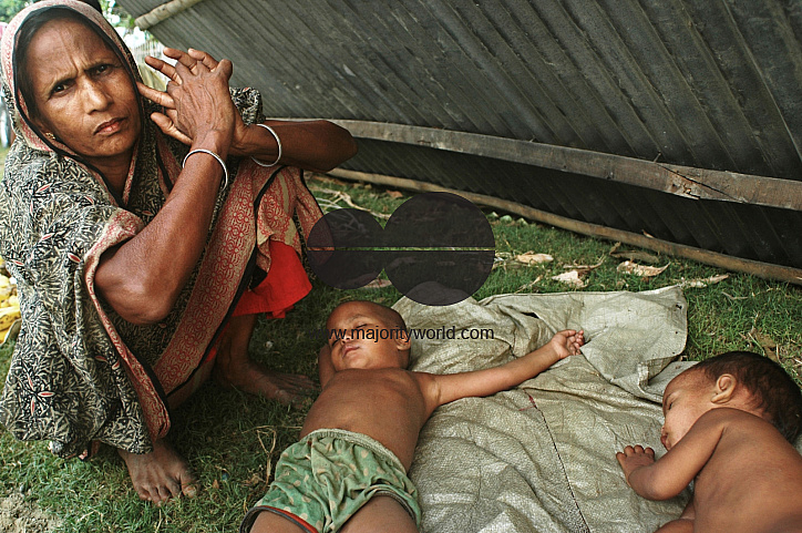 The River Erosion-Induced Internally Displaced People