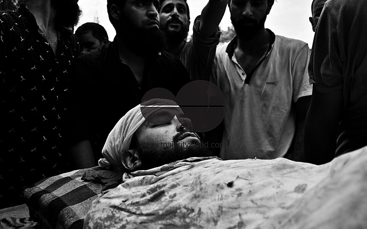 Indian troops kill young tailor