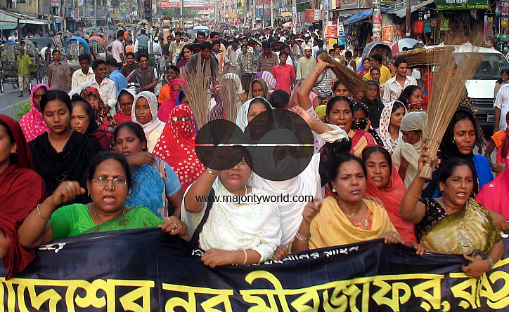 Illegal rickshaw in Rajshahi