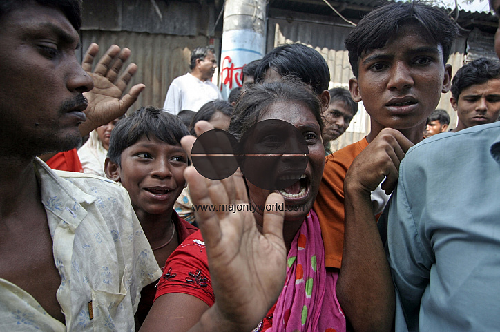 Garment sector trade unions demands clear up salaries and bonuses by Sep 16