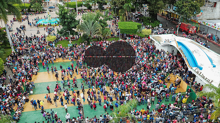 Migrant Caravan from Honduras from Above