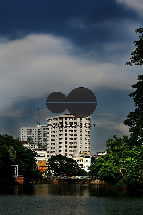 Multi-storied building