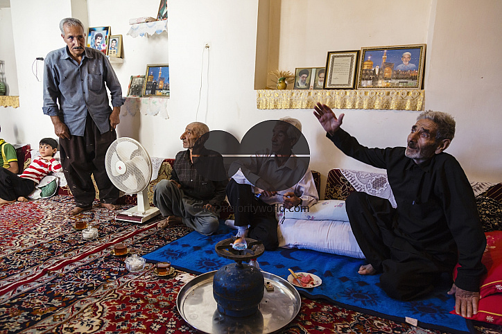 Iran, The horrors of Drug - Wall of Smoke