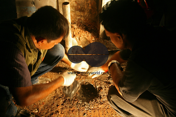 Garment sector trade unions demands clear up salaries and bonuses by Sep 16