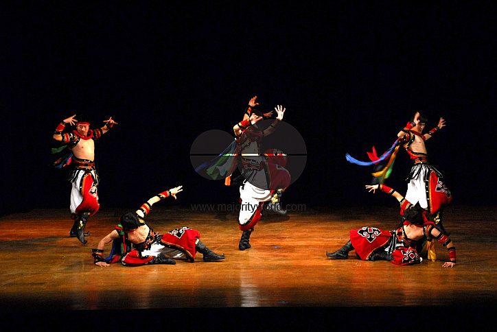 Inner Mongolia sing perform in Chittagong