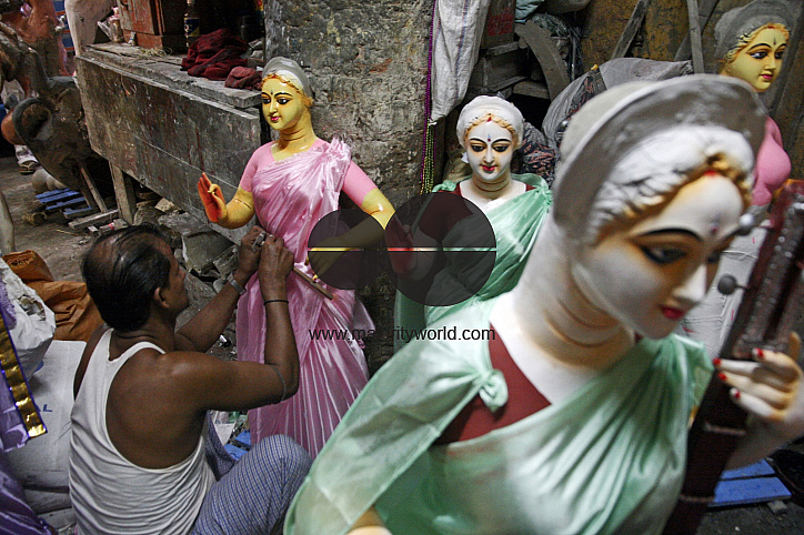 Idol makers are busy to preparing Durga