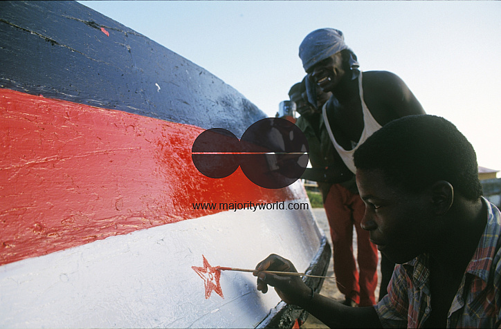 Painting a star on a boat