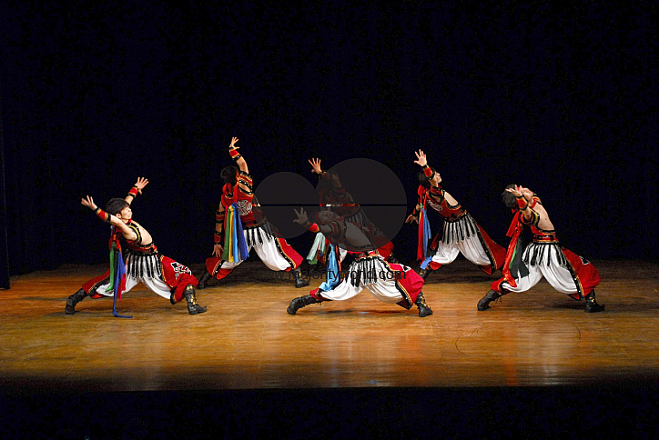 Inner Mongolia sing perform in Chittagong