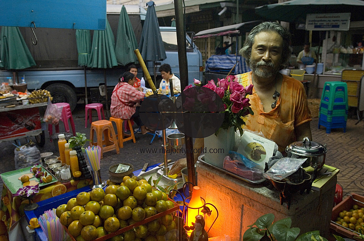 Thailand. Fruit juice stall, Bangkok. Market.
