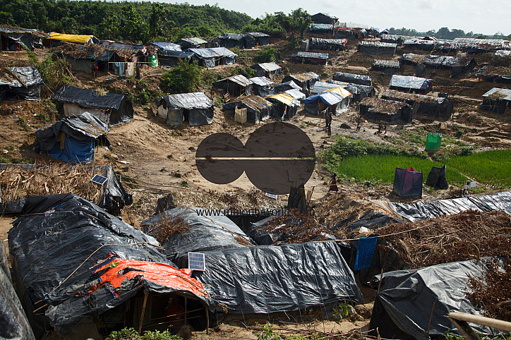 Rohingya Refugee at Tambru No-man's land in Bangladesh-Myanmar border at Tambru, Naikhyangchori, Banderban, Bangladesh