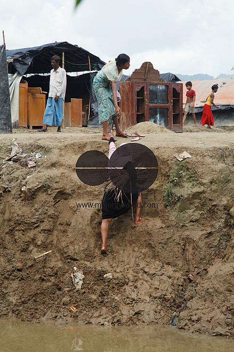 Rohingya Refugee at Tambru No-man's land in Bangladesh-Myanmar border at Tambru, Naikhyangchori, Banderban, Bangladesh