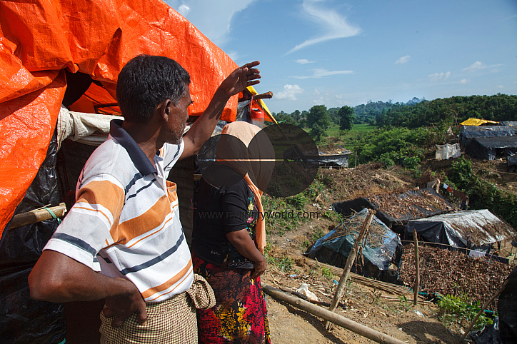 Rohingya Refugee at Tambru No-man's land in Bangladesh-Myanmar border at Tambru, Naikhyangchori, Banderban, Bangladesh