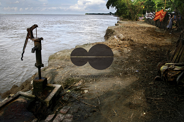 Darbar Shariff is threaten by River Erosion