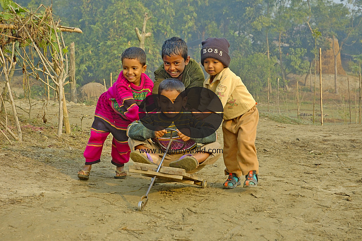 Winter Morning Play, Singair