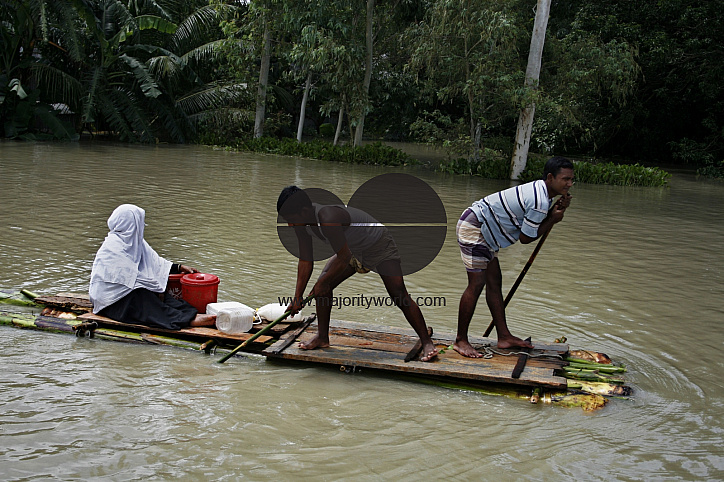 Sirajgonj flood situation still unchange