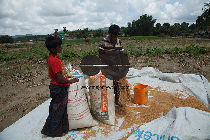 Rohingya Refugee at Tambru No-man's land in Bangladesh-Myanmar border at Tambru, Naikhyangchori, Banderban, Bangladesh