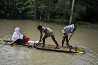 Sirajgonj flood situation still unchange